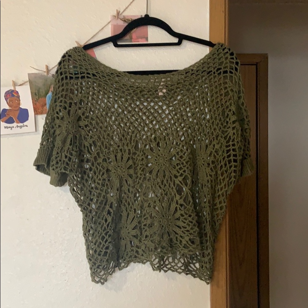 Army green crocheted top from Forever 21 - Picture 4 of 4